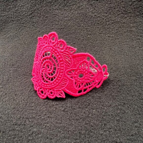 Homemade Pink Lace Bracelet - Picture 3 of 6
